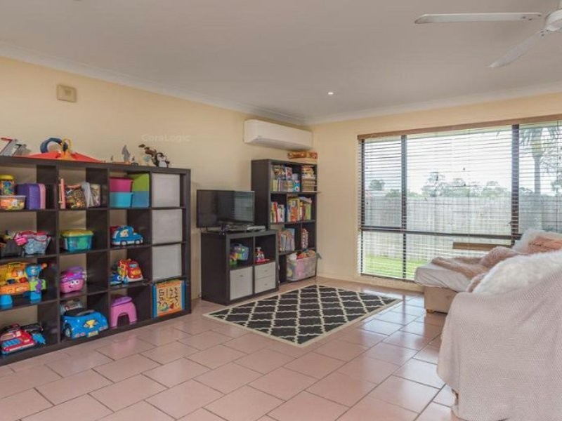 6 Cheltenham Place, Forest Lake QLD 4078