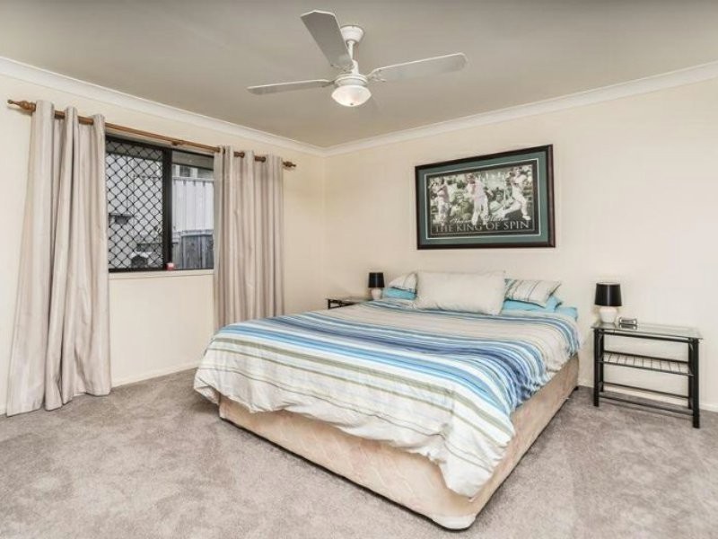 6 Cheltenham Place, Forest Lake QLD 4078