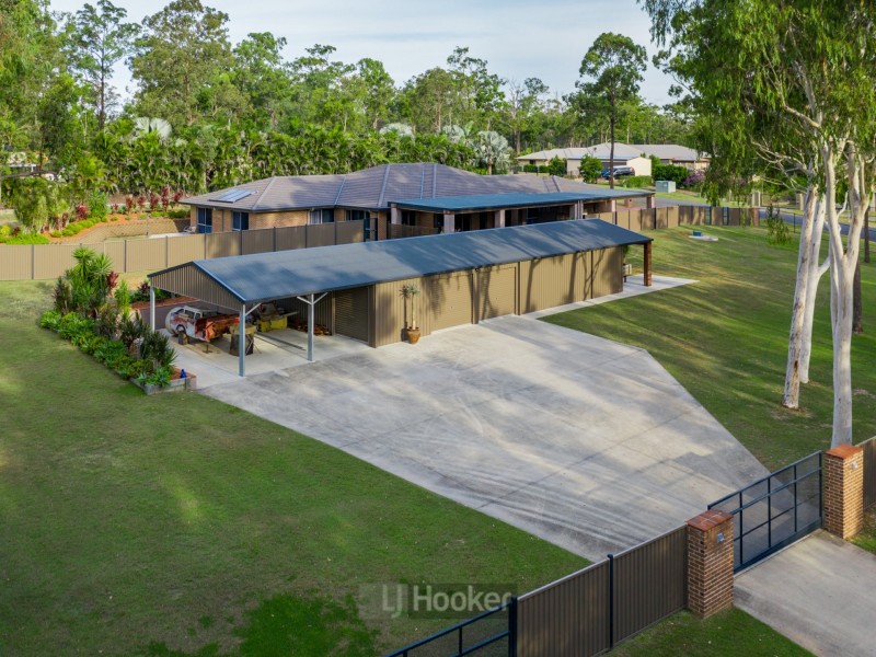 7-19 Woodend Court, Park Ridge QLD 4125