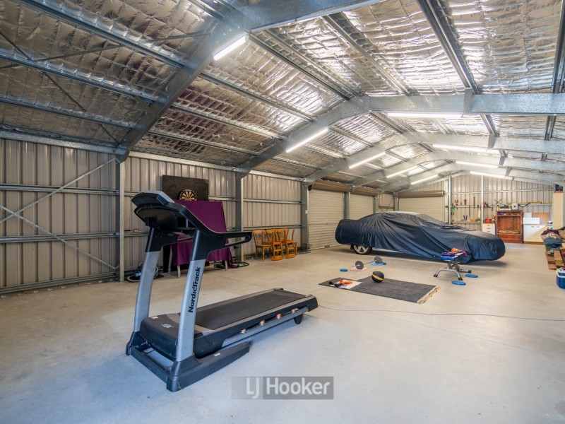 7-19 Woodend Court, Park Ridge QLD 4125