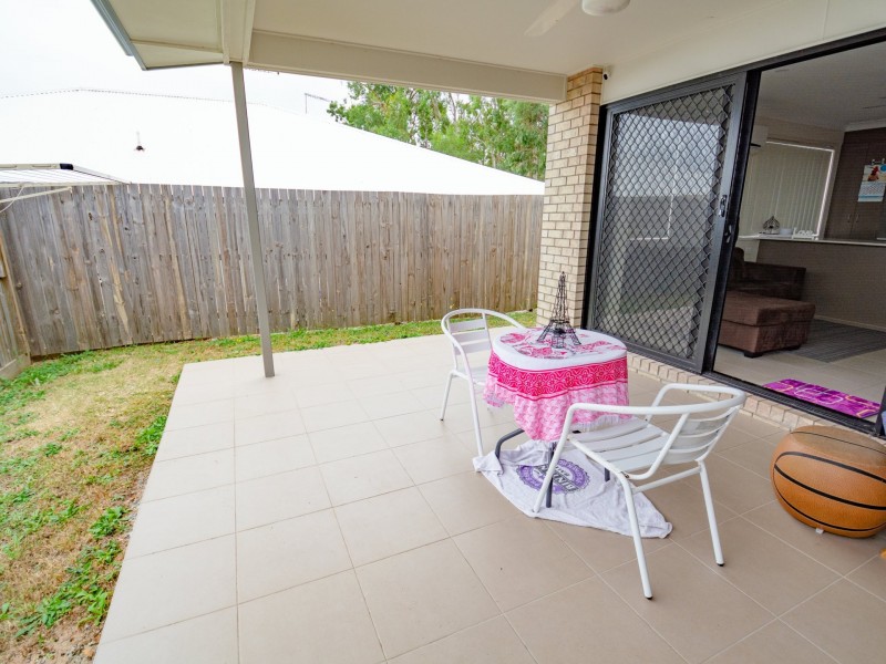 17 Chandon Court, Hillcrest QLD 4118
