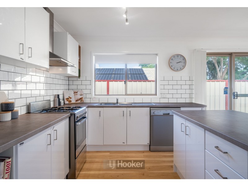 24 Mareeba Court, Boronia Heights QLD 4124