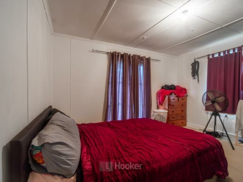 20 Clifton Street, Booval QLD 4304