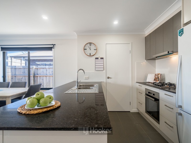 14 Livingstone Street, Logan Reserve QLD 4133