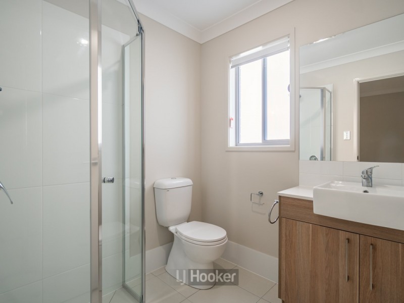 2/320 Middle Road, Boronia Heights QLD 4124