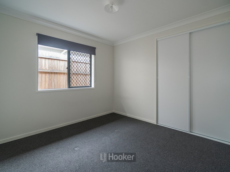 10 Mt Greville Way, Park Ridge QLD 4125