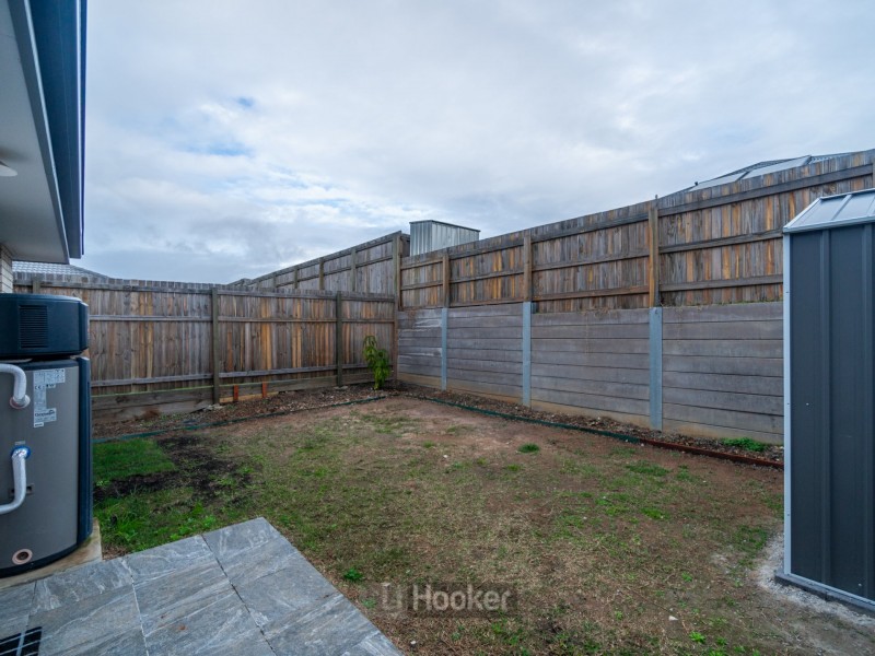 10 Mt Greville Way, Park Ridge QLD 4125