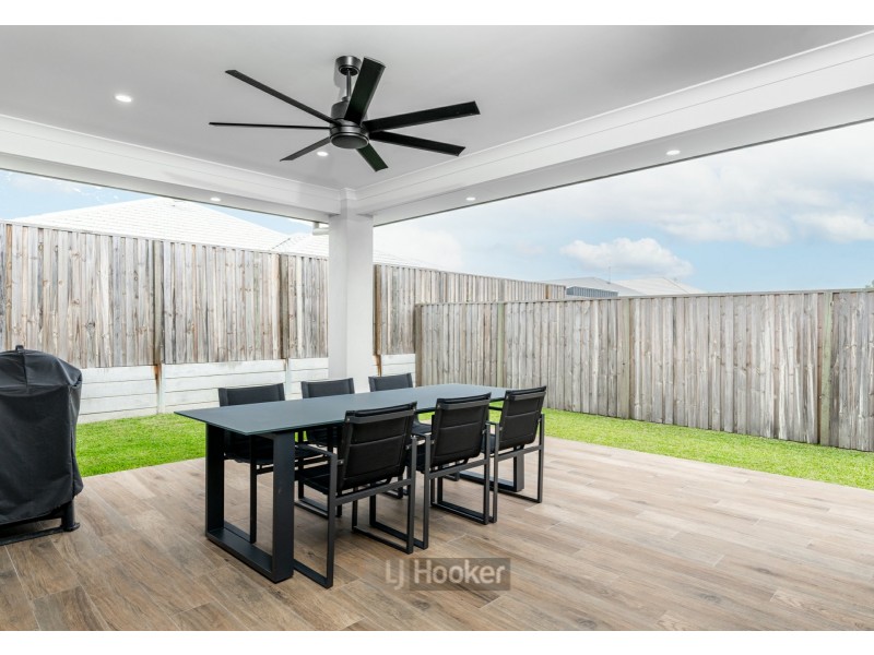 34 Abbeydale Road, Greenbank QLD 4124