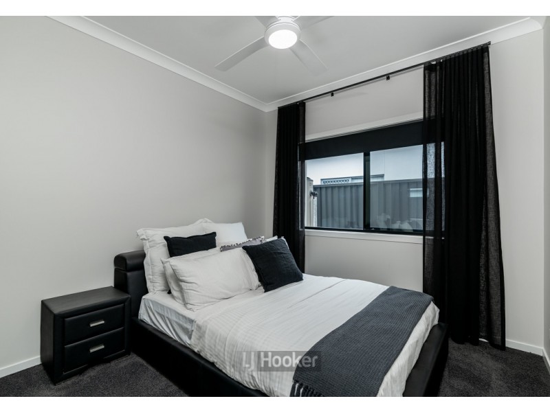34 Abbeydale Road, Greenbank QLD 4124