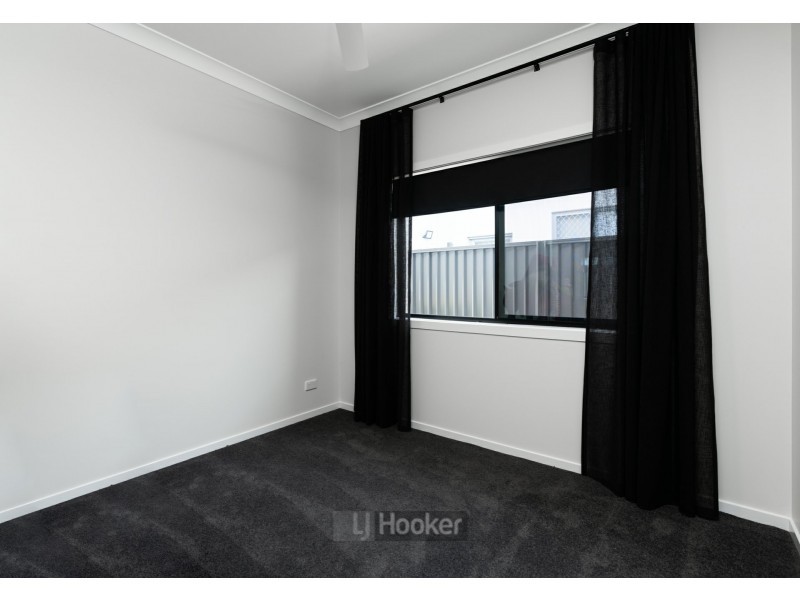 34 Abbeydale Road, Greenbank QLD 4124