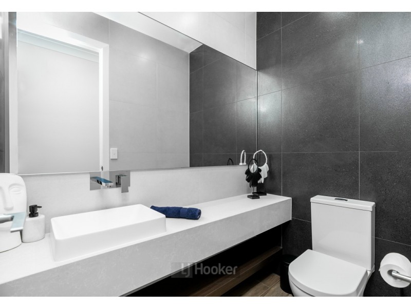 34 Abbeydale Road, Greenbank QLD 4124