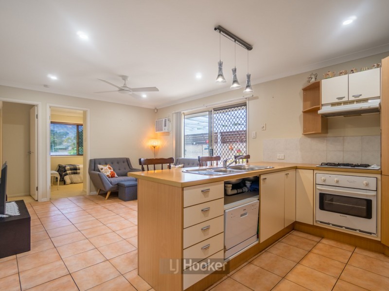 14 Barron Court, Hillcrest QLD 4118