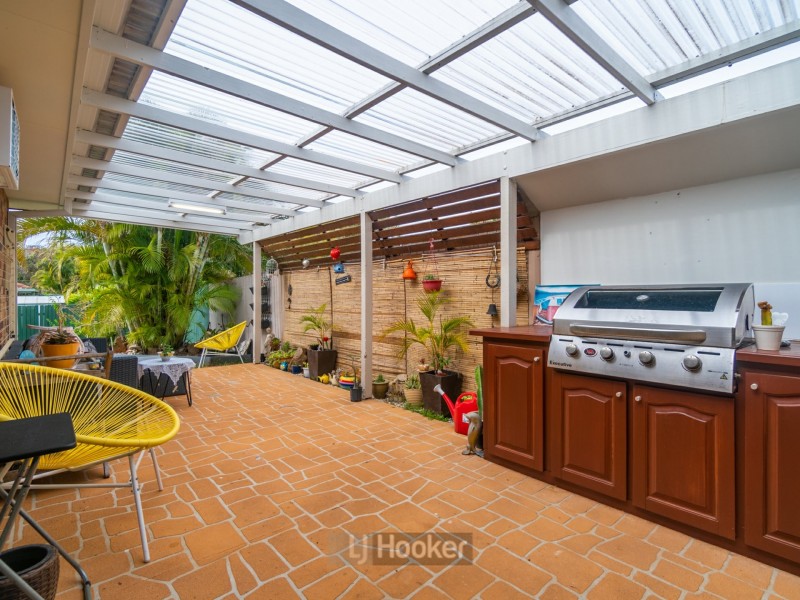 14 Barron Court, Hillcrest QLD 4118