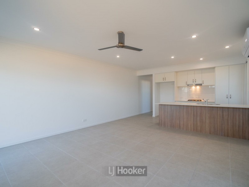 86A Mercy Circuit, Park Ridge QLD 4125