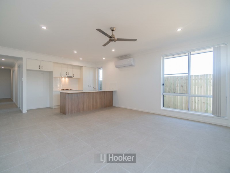 86A Mercy Circuit, Park Ridge QLD 4125