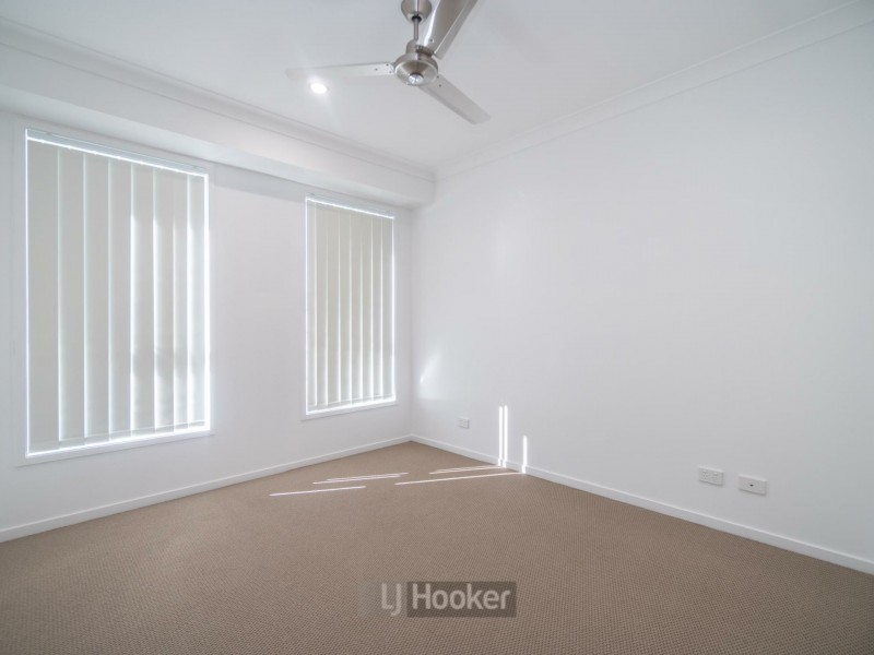 86A Mercy Circuit, Park Ridge QLD 4125