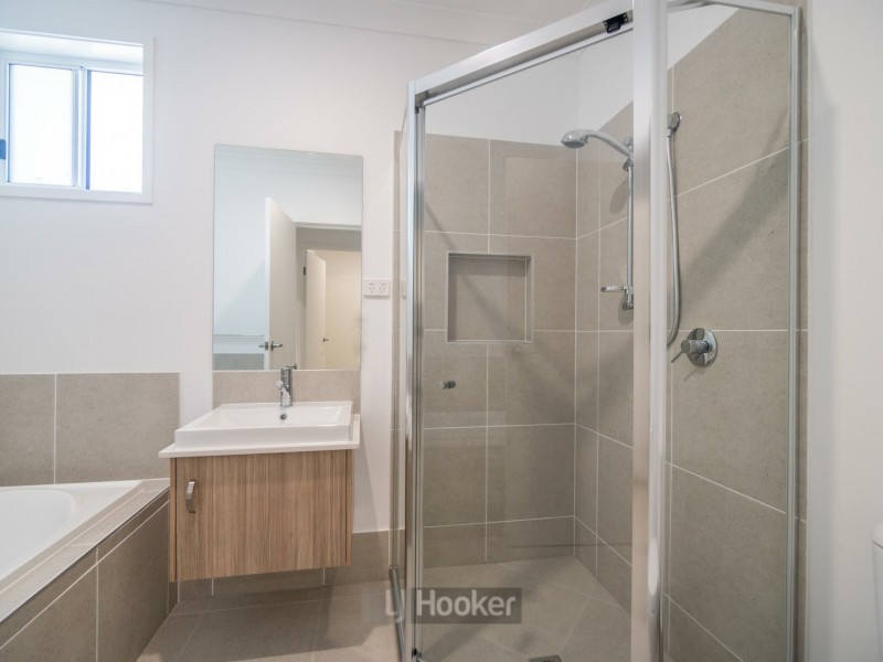 86A Mercy Circuit, Park Ridge QLD 4125