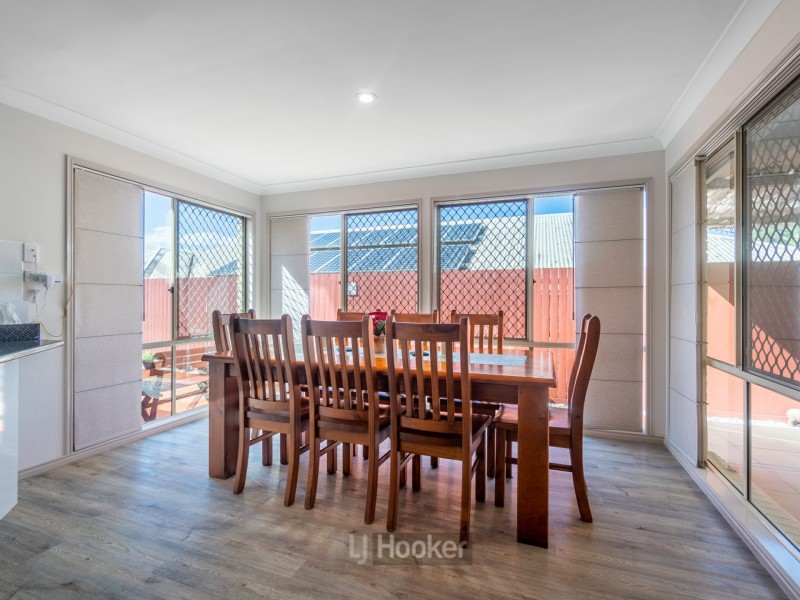 11 Piccadilly Place, Forest Lake QLD 4078