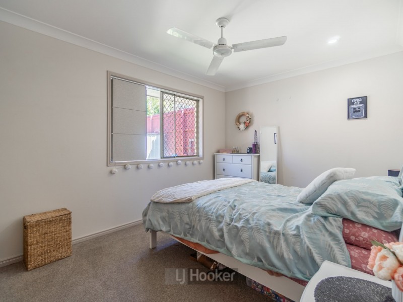 11 Piccadilly Place, Forest Lake QLD 4078