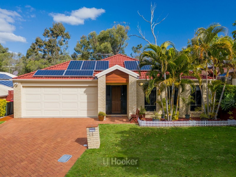 11 Piccadilly Place, Forest Lake QLD 4078