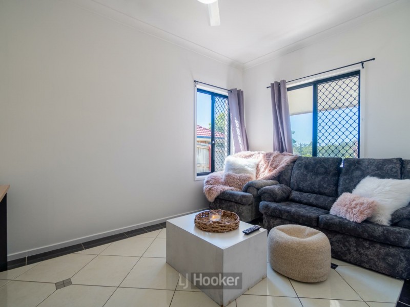 9 Gilberton Crescent, Forest Lake QLD 4078