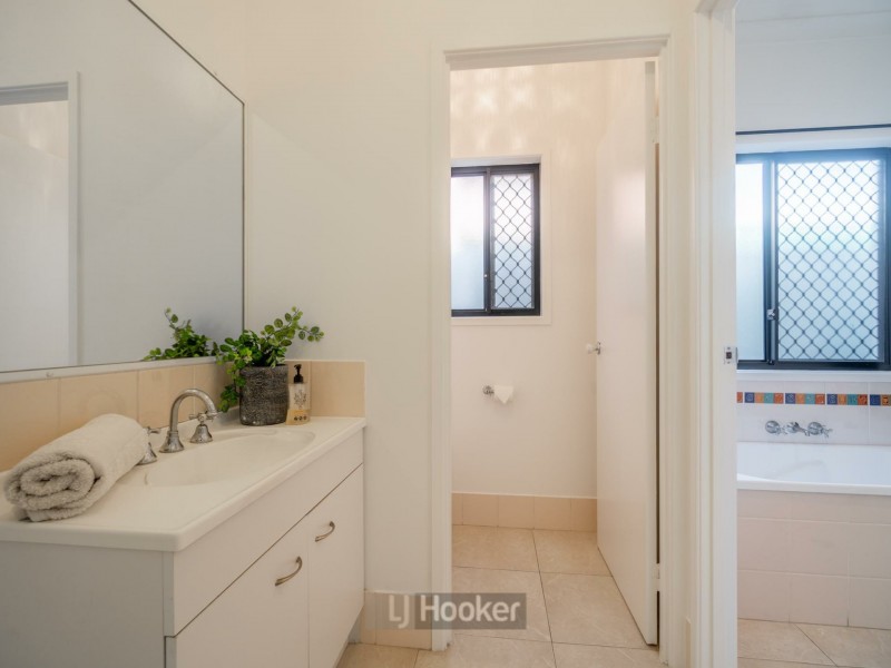 9 Gilberton Crescent, Forest Lake QLD 4078