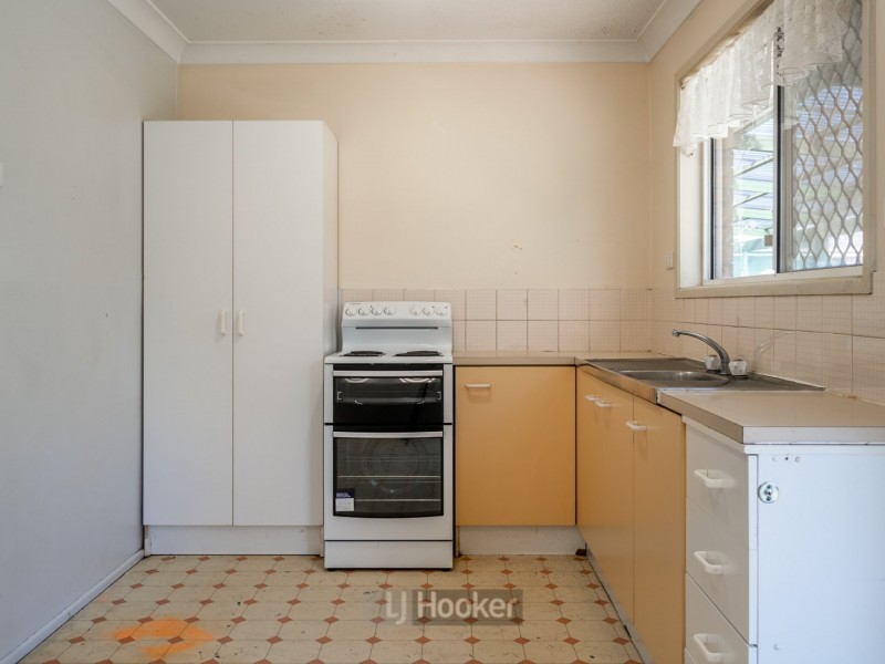 555 Browns Plains Road, Crestmead QLD 4132