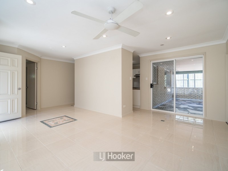 50 Radiata Street, Hillcrest QLD 4118