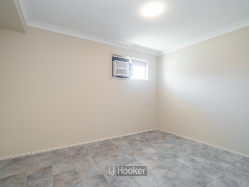 50 Radiata Street, Hillcrest QLD 4118