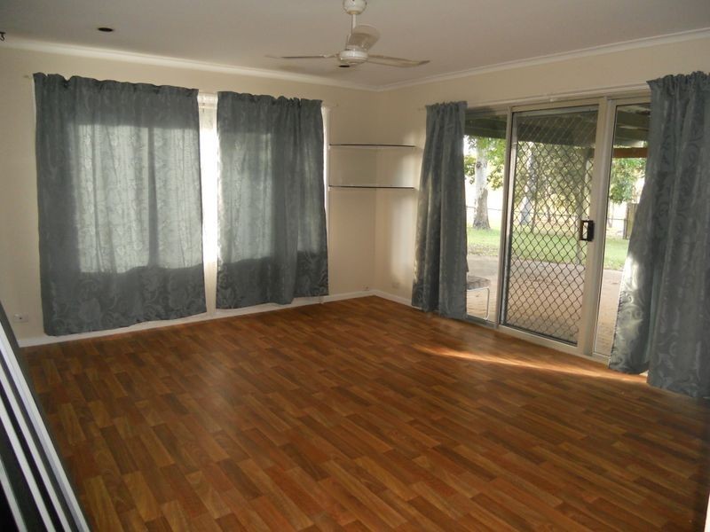 4 Rayners Place, Boronia Heights QLD 4124