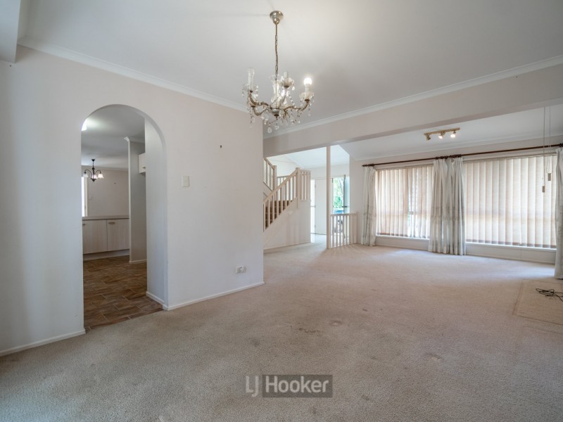 20 Wattlebrush Court, Park Ridge QLD 4125