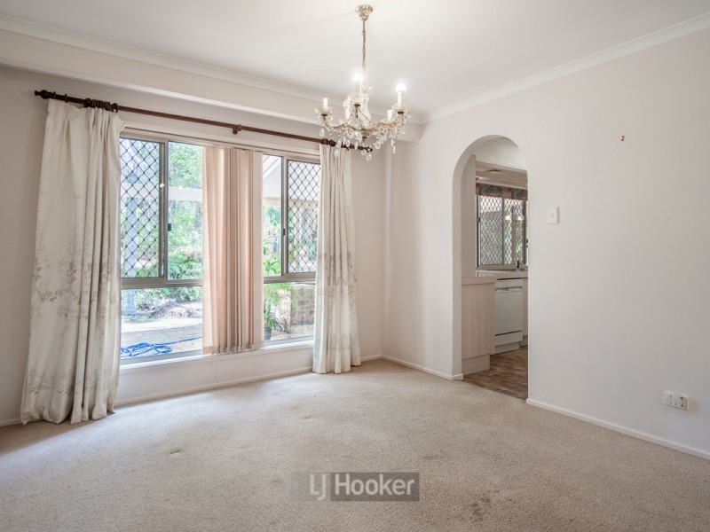 20 Wattlebrush Court, Park Ridge QLD 4125