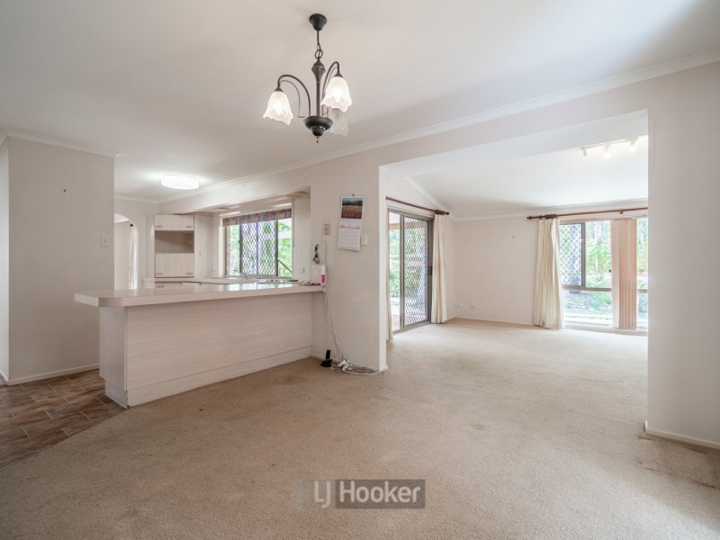 20 Wattlebrush Court, Park Ridge QLD 4125