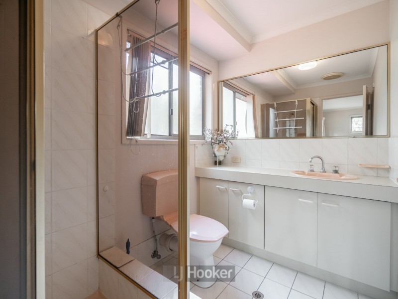 20 Wattlebrush Court, Park Ridge QLD 4125