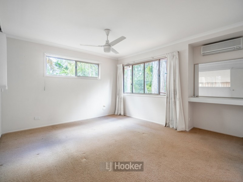 20 Wattlebrush Court, Park Ridge QLD 4125