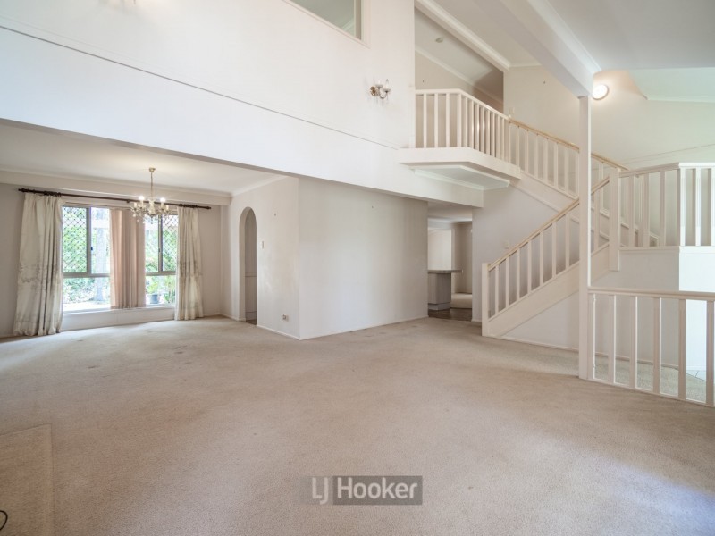 20 Wattlebrush Court, Park Ridge QLD 4125