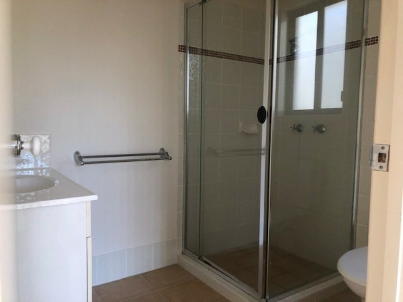 6 Shangrila Crescent, Springfield Lakes QLD 4300