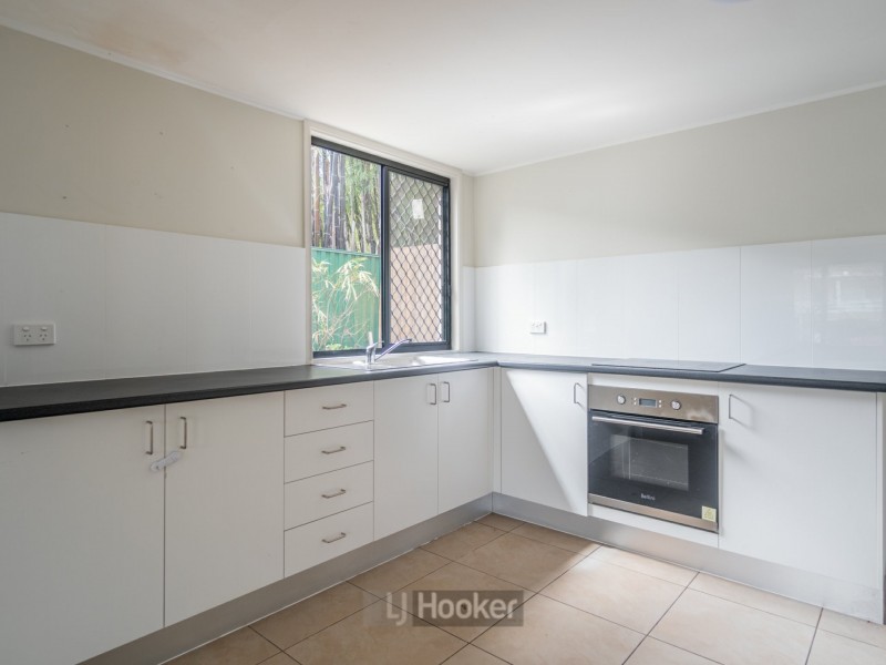 3 Lennox Court, Logan Central QLD 4114