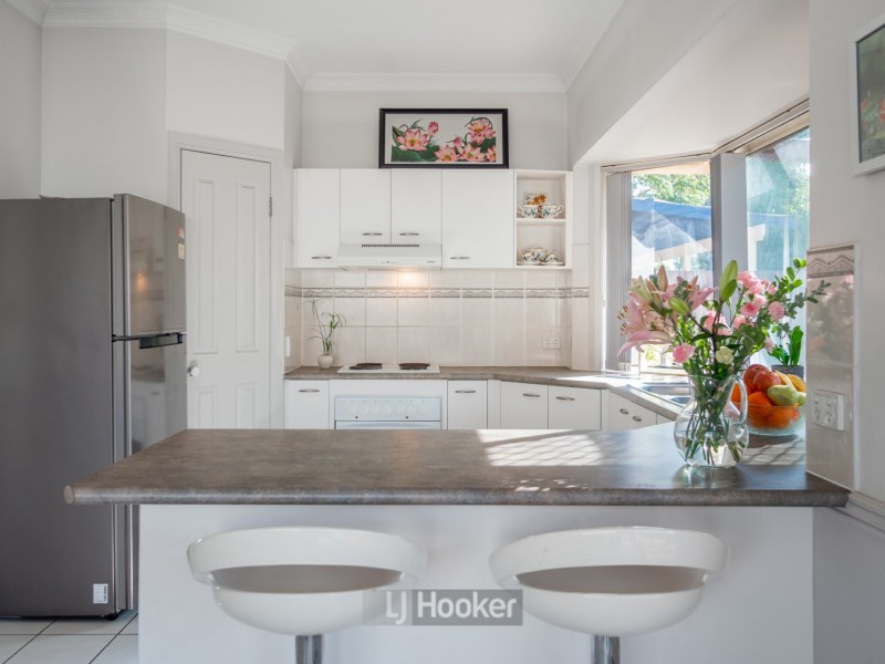 5 Tia Lane, Forest Lake QLD 4078