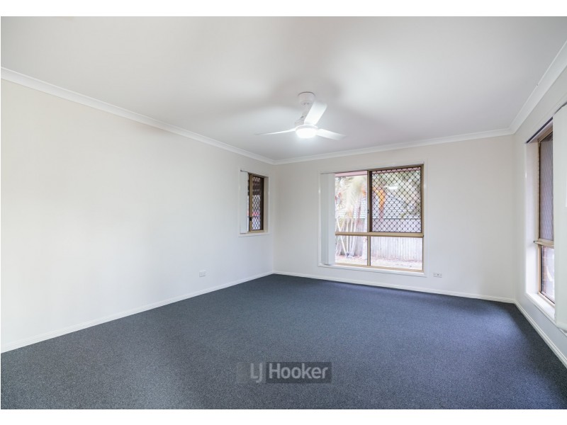 5 Noble Court, Regents Park QLD 4118