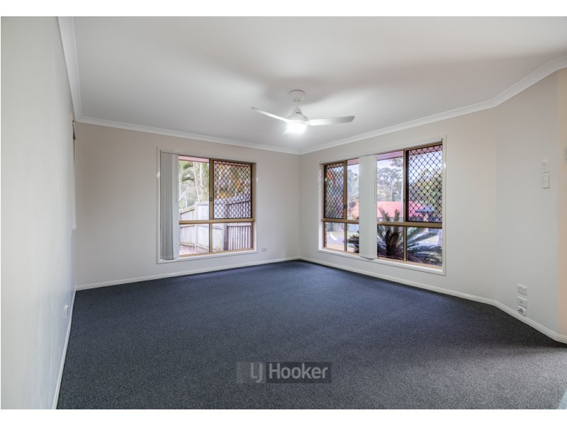 5 Noble Court, Regents Park QLD 4118
