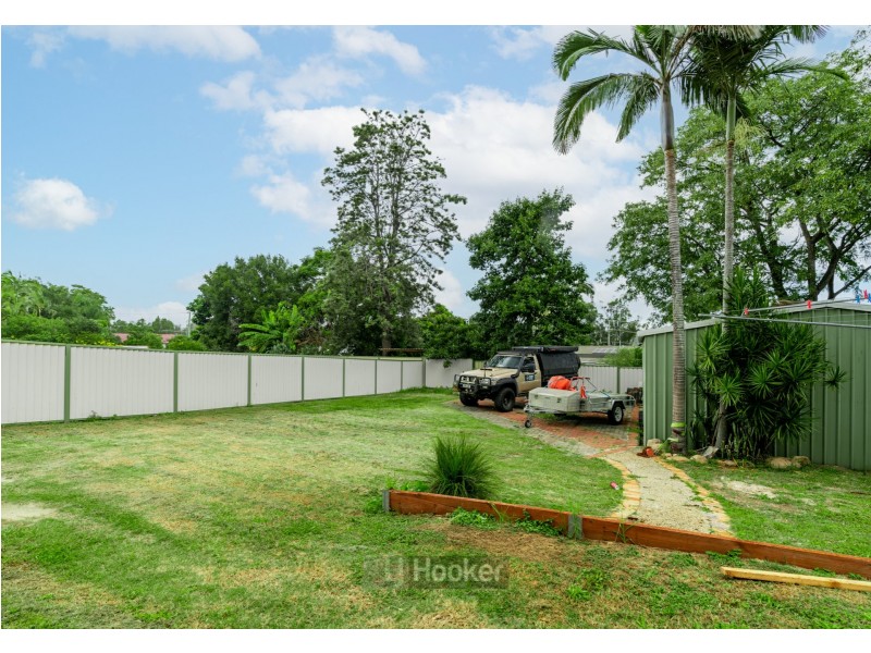 14 Bushmills Court, Hillcrest QLD 4118