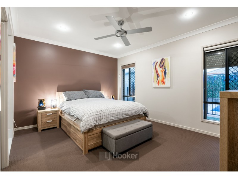 42 Steelwood Street, Heathwood QLD 4110