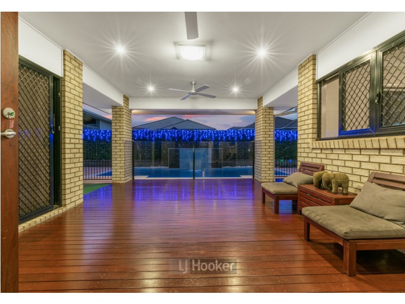 42 Steelwood Street, Heathwood QLD 4110