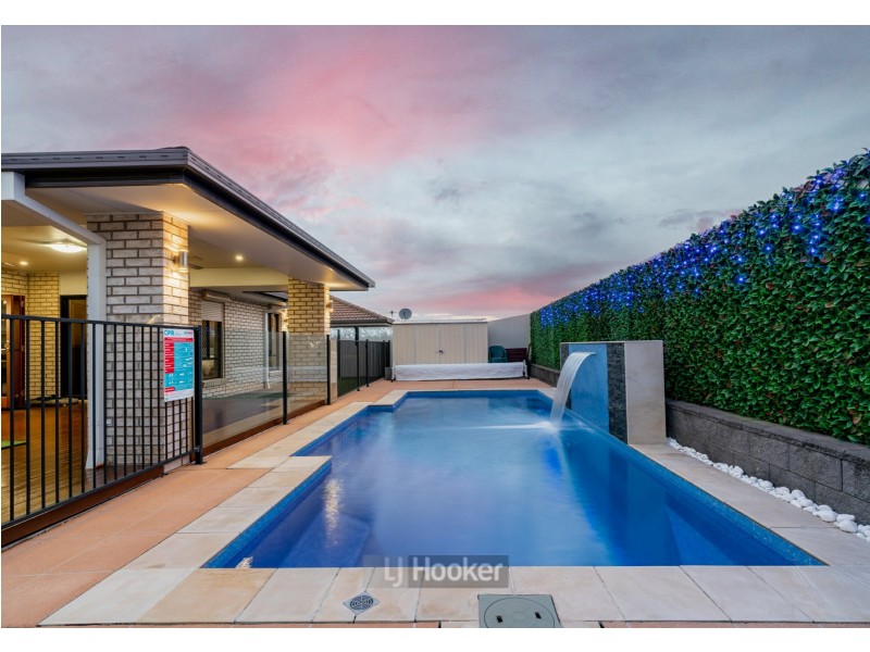 42 Steelwood Street, Heathwood QLD 4110