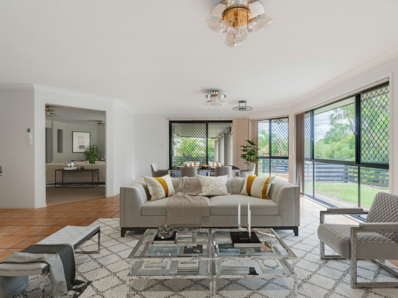 76 Glasshouse Crescent, Forest Lake QLD 4078