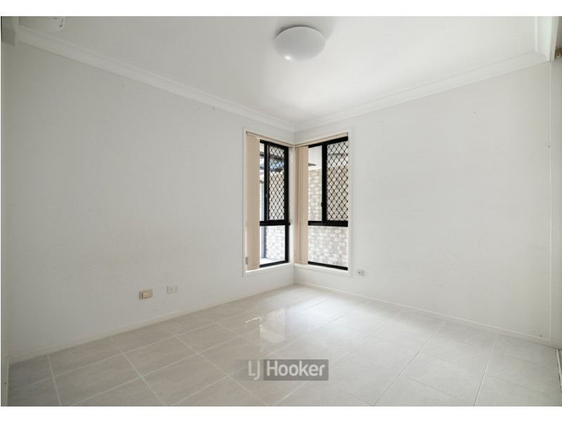 76 Glasshouse Crescent, Forest Lake QLD 4078