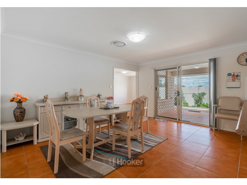 1 Thames Drive, Regents Park QLD 4118