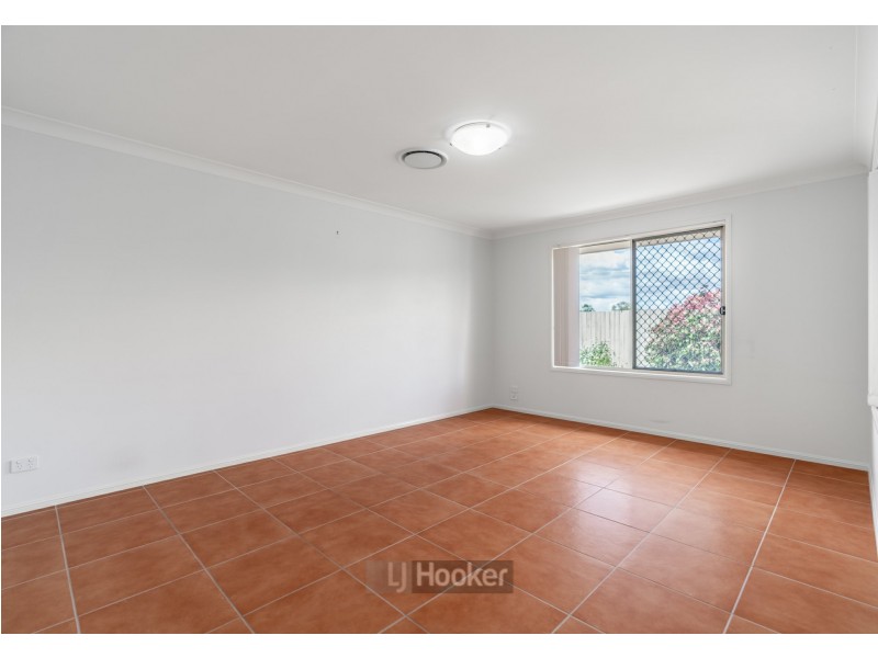 1 Thames Drive, Regents Park QLD 4118