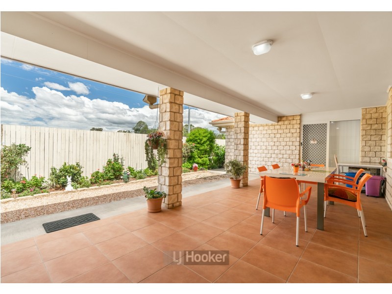 1 Thames Drive, Regents Park QLD 4118